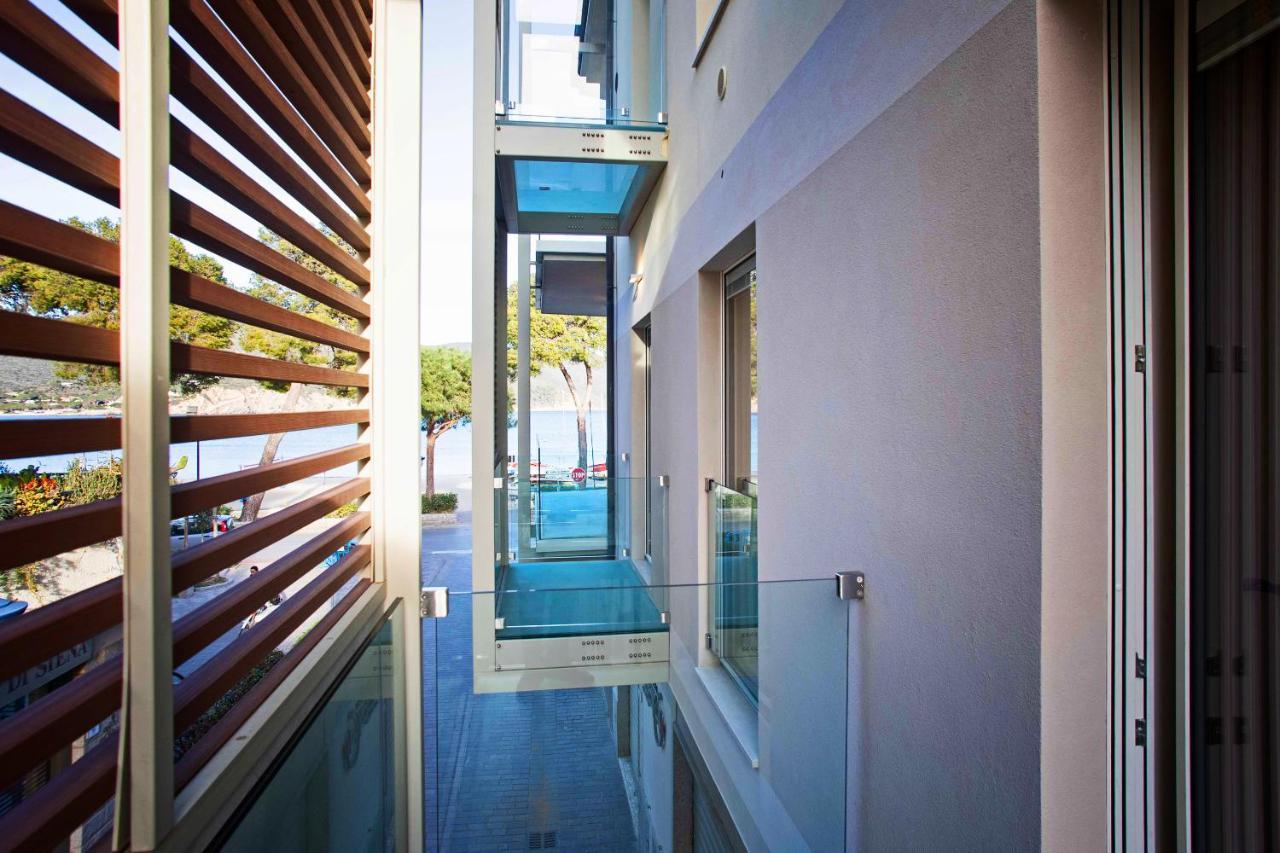 Vistamare Suite & Room Marina di Campo Exterior photo